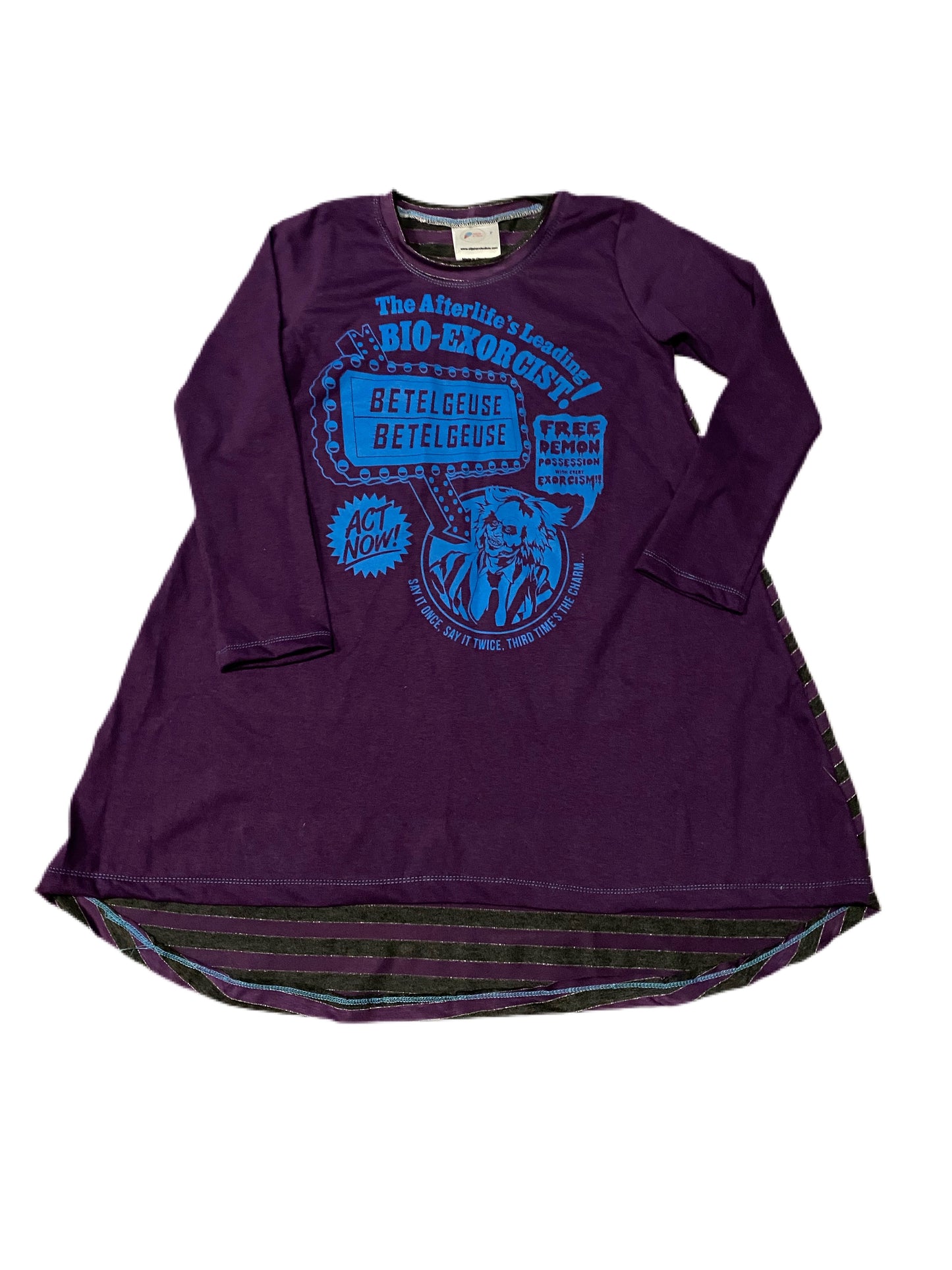 T-shirt Dress- Show Time