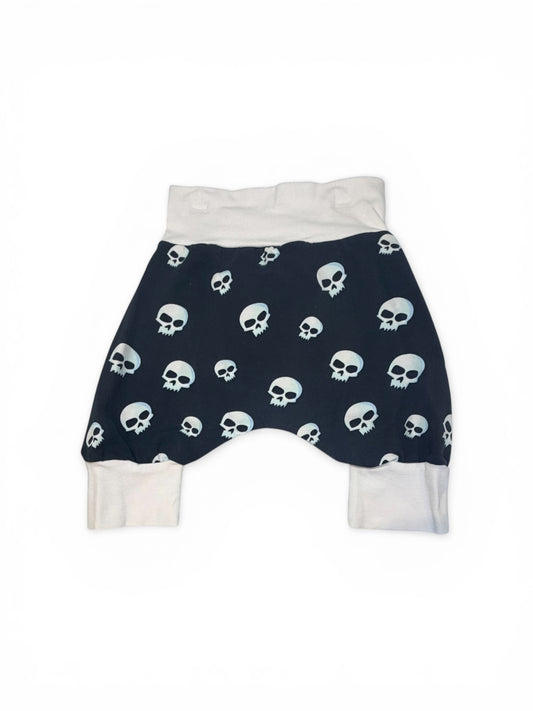 Harem Shorts- Skulls