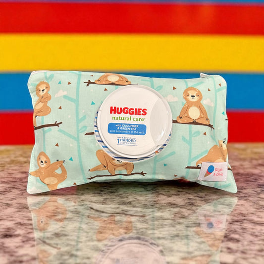 Circle Wipes Case- Sloths