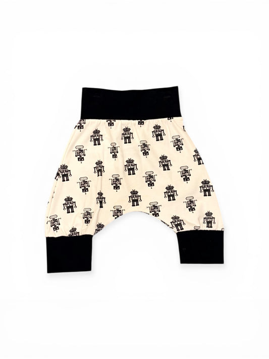 Harem shorts- Robots