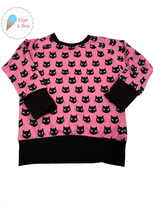 GWM Pullover- Black Cats